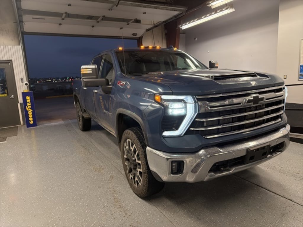 Used 2024 Chevrolet Silverado 2500HD LTZ Truck
