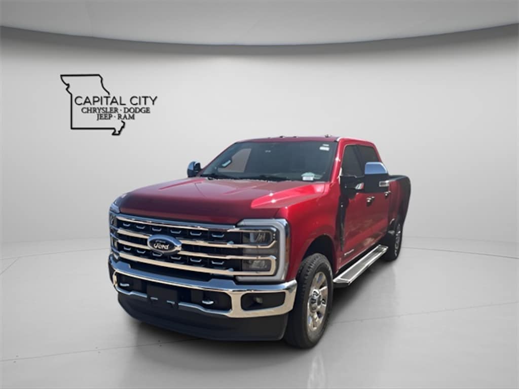 Used 2023 Ford F-250SD Lariat Truck