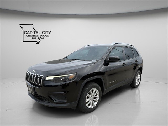 2021 Jeep Cherokee Latitude photo 3