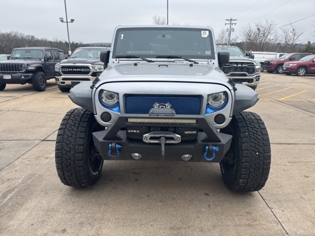 Used 2018 Jeep Wrangler JK Unlimited Sahara SUV