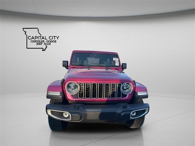 2024 Jeep Wrangler Sahara photo 2