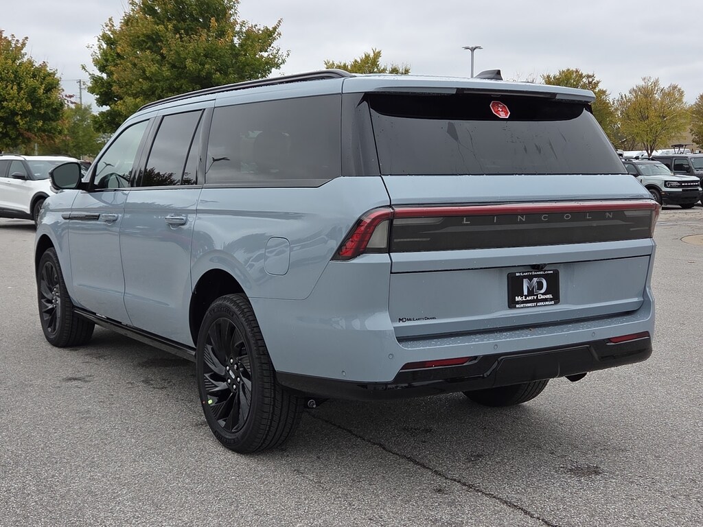 New 2025 Lincoln Navigator Reserve-L SUV