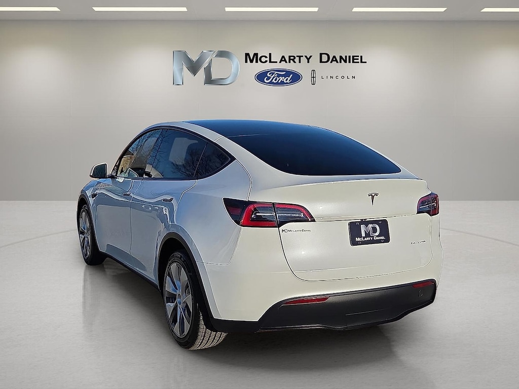 Used 2023 Tesla Model Y Long Range SUV