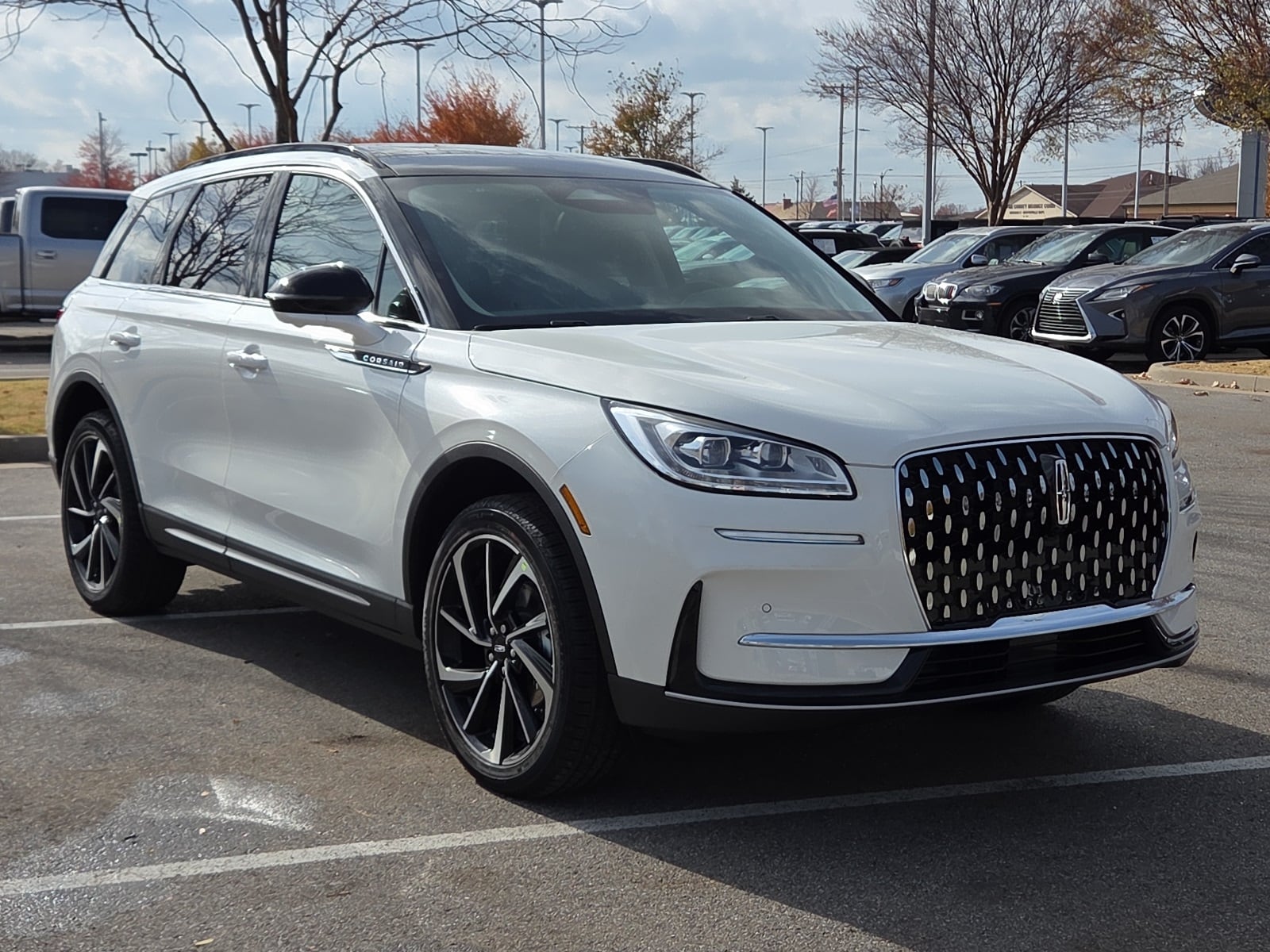 2026 Lincoln Corsair Reserve's photo