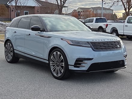 2024 Land Rover Range Rover Velar Dynamic SE SUV