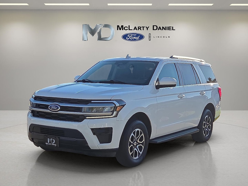 Used 2024 Ford Expedition XLT SUV