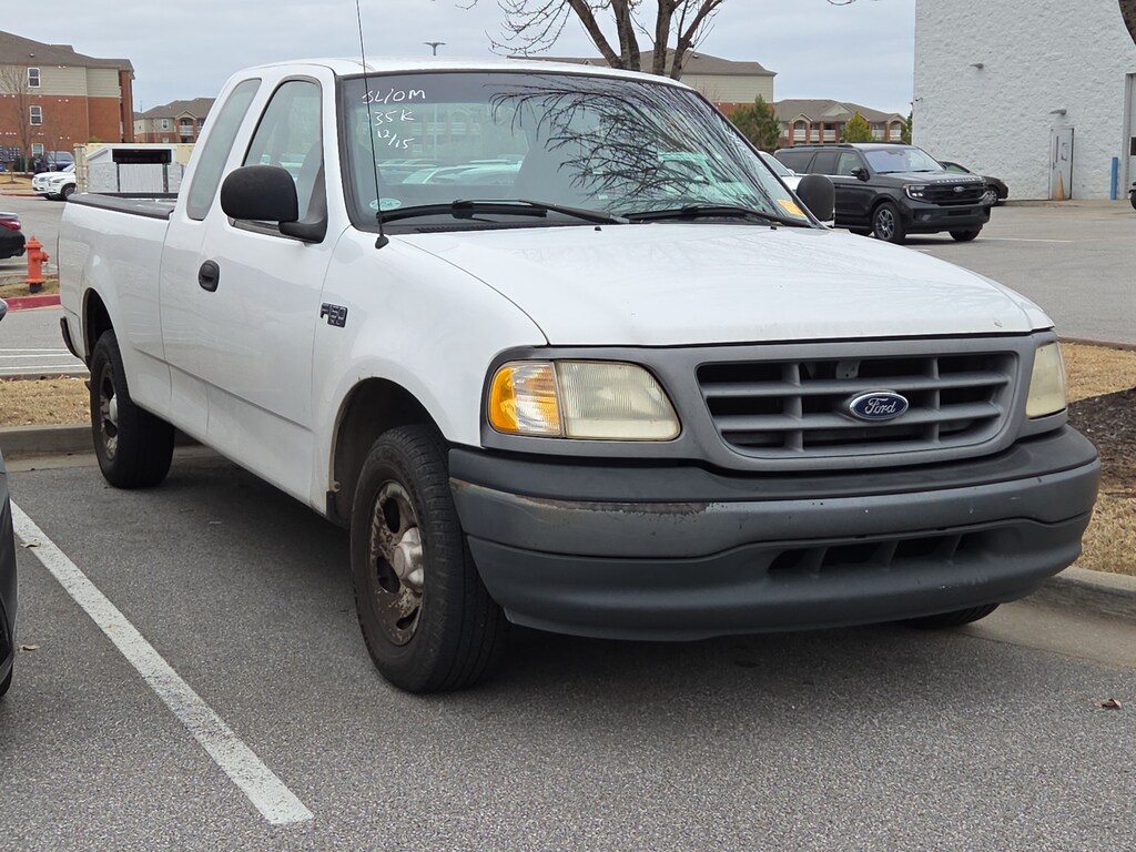 Used 2001 Ford F-150 XL Truck