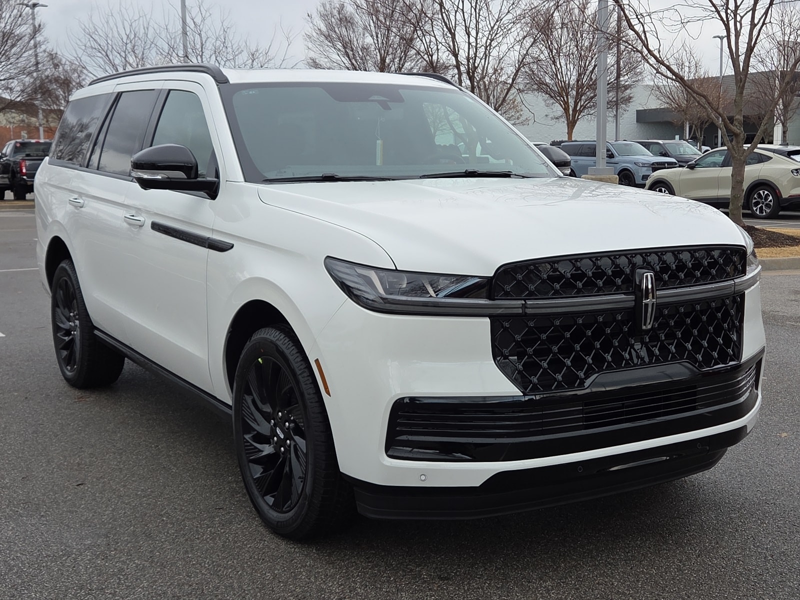 2025 Lincoln Navigator Reserve's photo