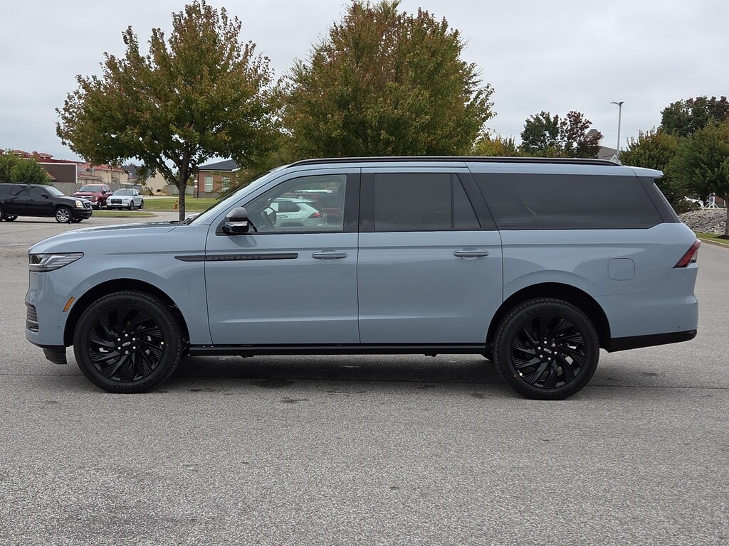 New 2025 Lincoln Navigator Reserve-L SUV