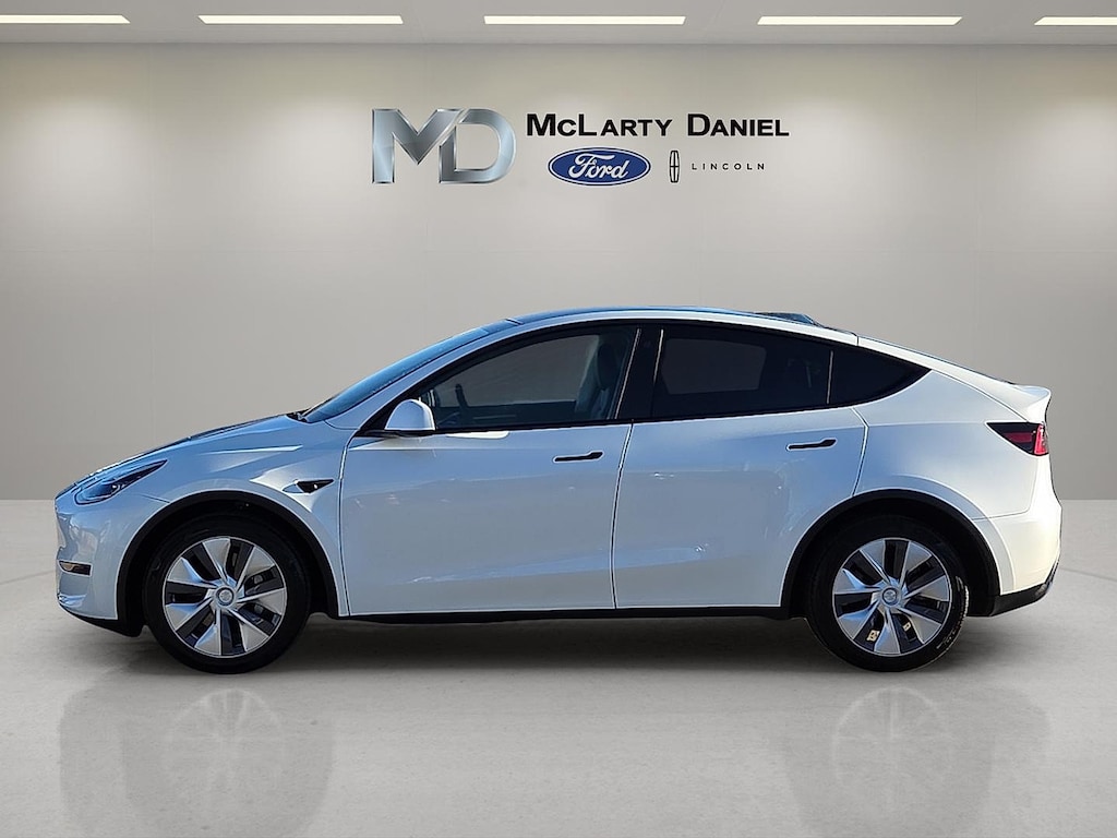 Used 2023 Tesla Model Y Long Range SUV