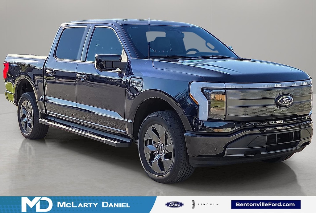 Used 2023 Ford F-150 Lightning Lariat Truck