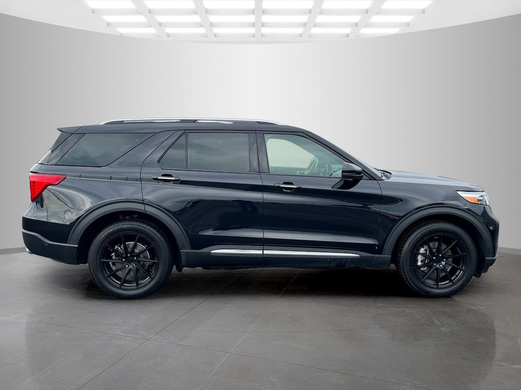 Used 2020 Ford Explorer Platinum SUV