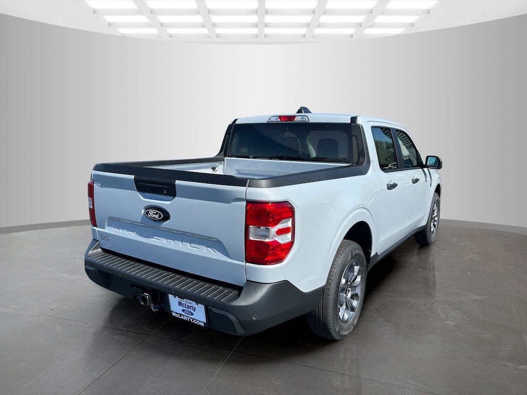 New 2025 Ford Maverick XLT Crew Cab Pickup