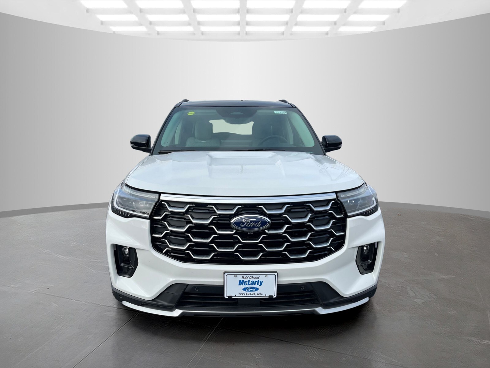 2026 Ford Explorer Platinum photo 2