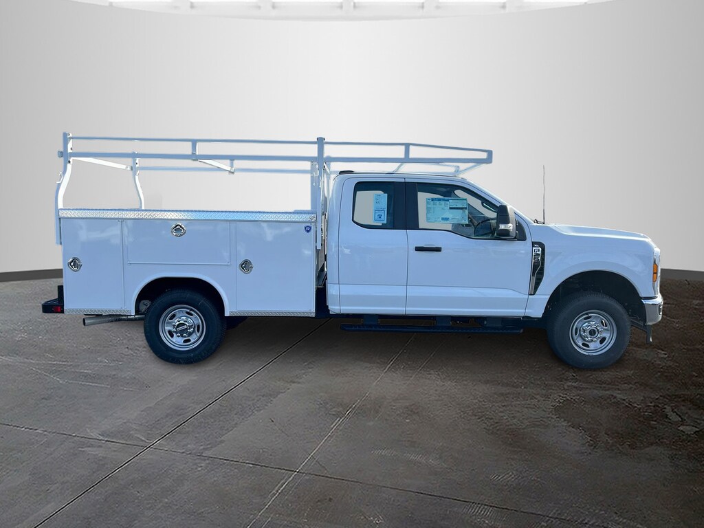 New 2026 Ford Super Duty F-250 SRW F-250 XL Extended Cab Pickup