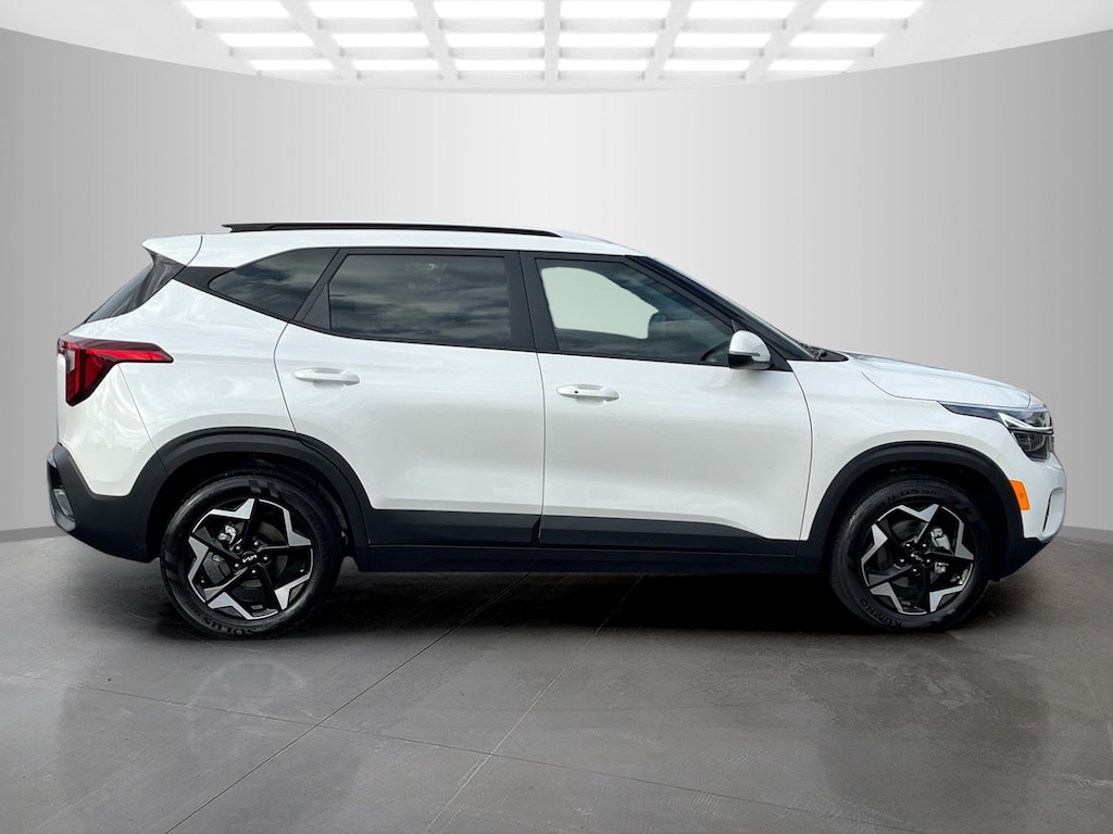 Used 2025 Kia Seltos S SUV