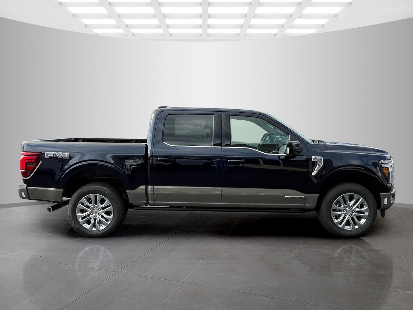2025 Ford F-150 King Ranch photo 3