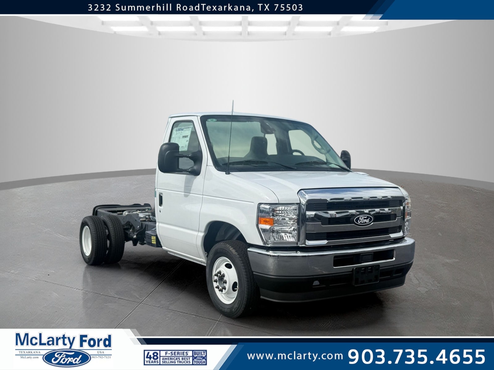 2027 Ford E-Series DRW E-350 Super Duty 138 in WB's photo