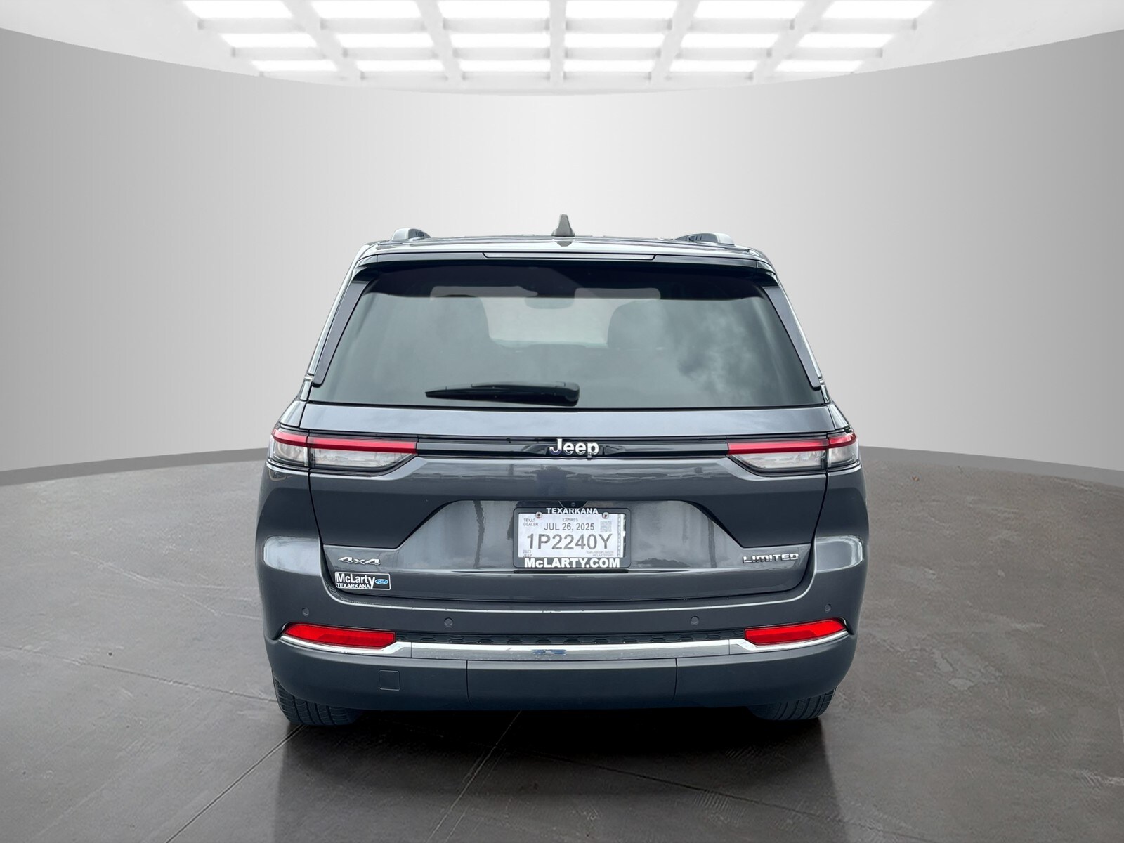 2023 Jeep Grand Cherokee Limited photo 4