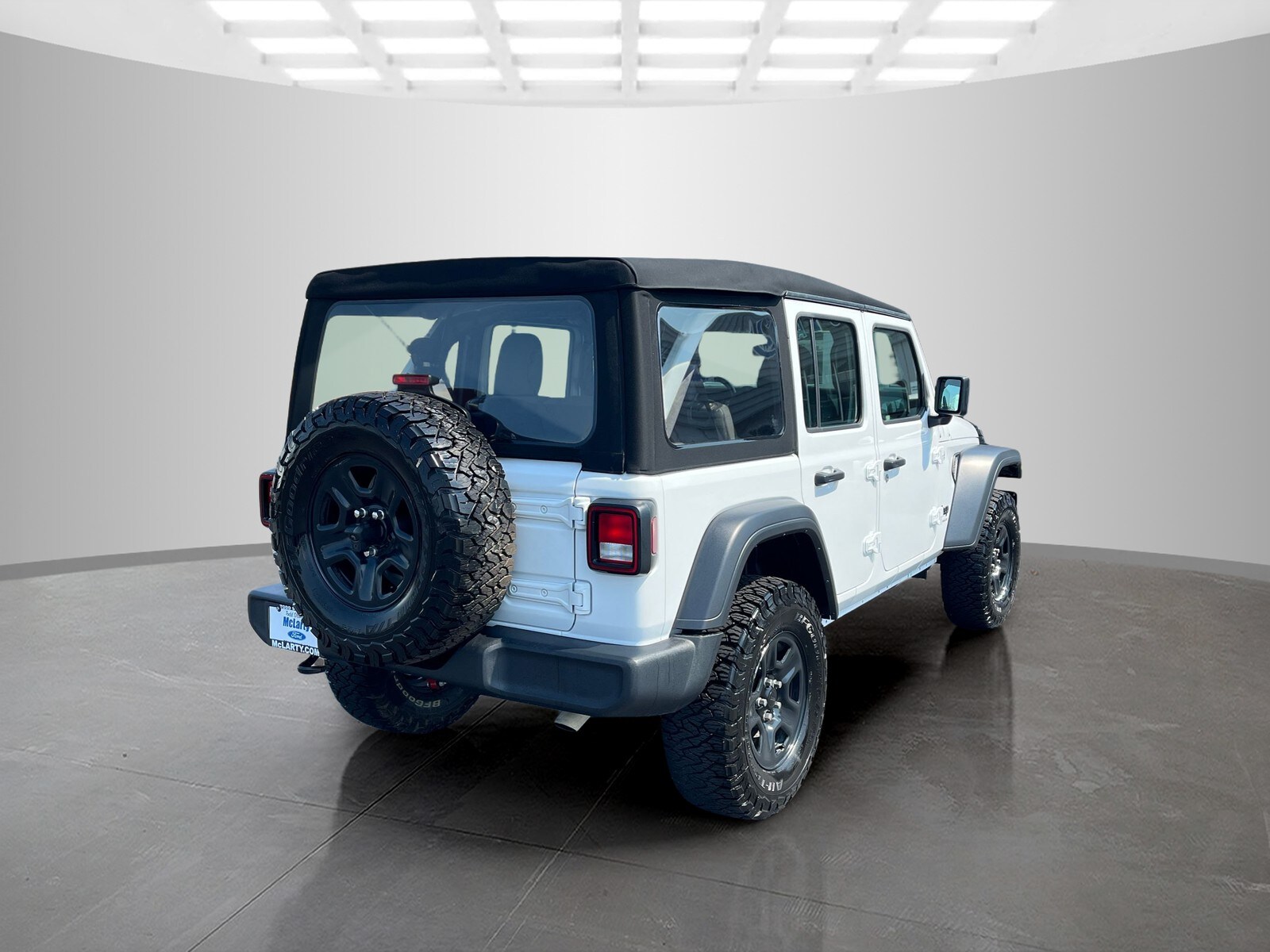 2024 Jeep Wrangler Sport photo 4