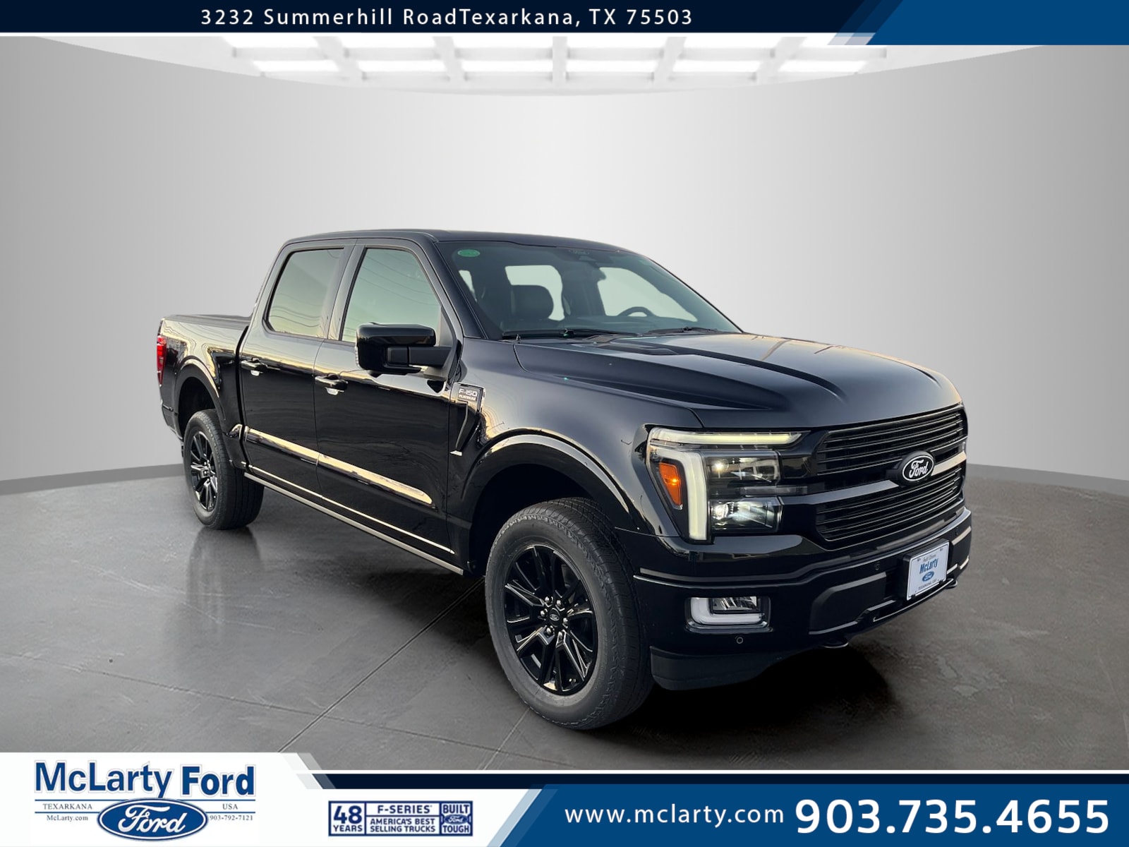 2025 Ford F-150 Platinum's photo