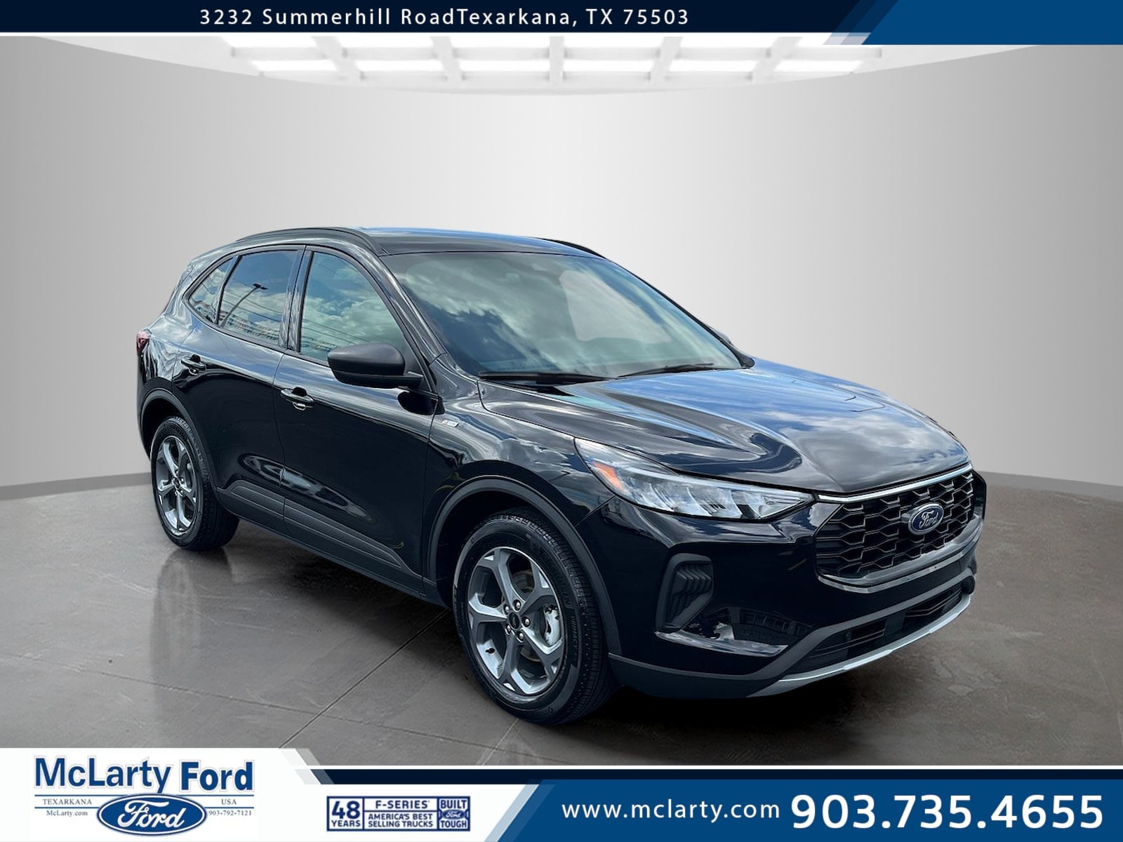 2025 Ford Escape ST-Line FWD's photo
