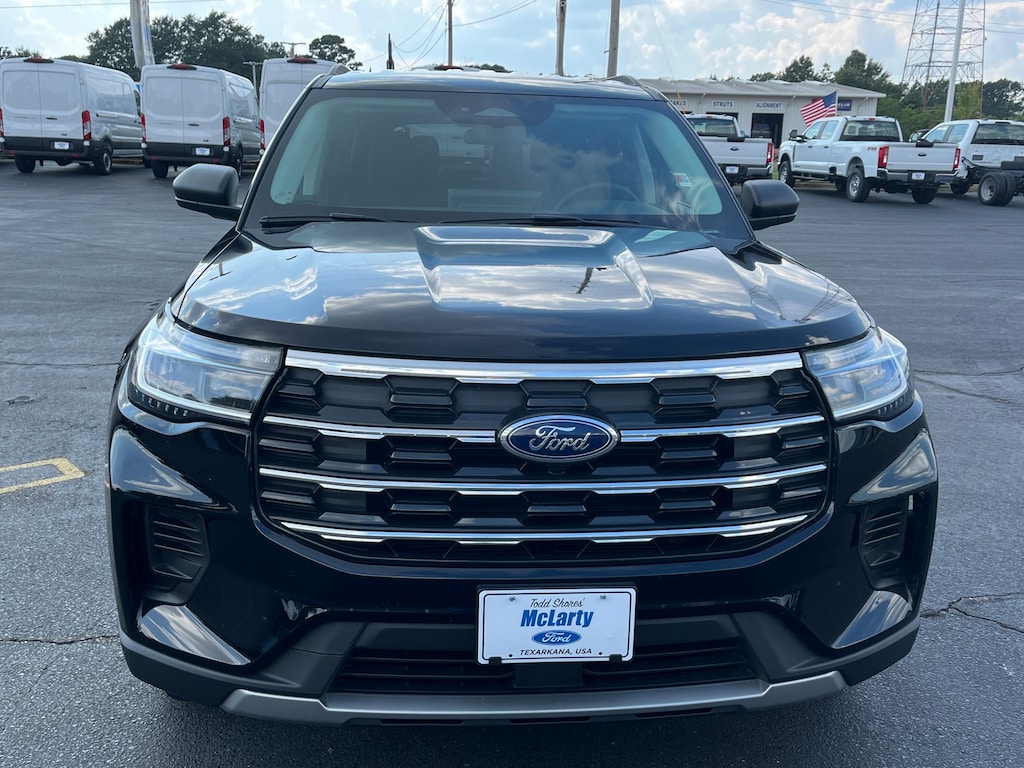 Used 2025 Ford Explorer Active SUV