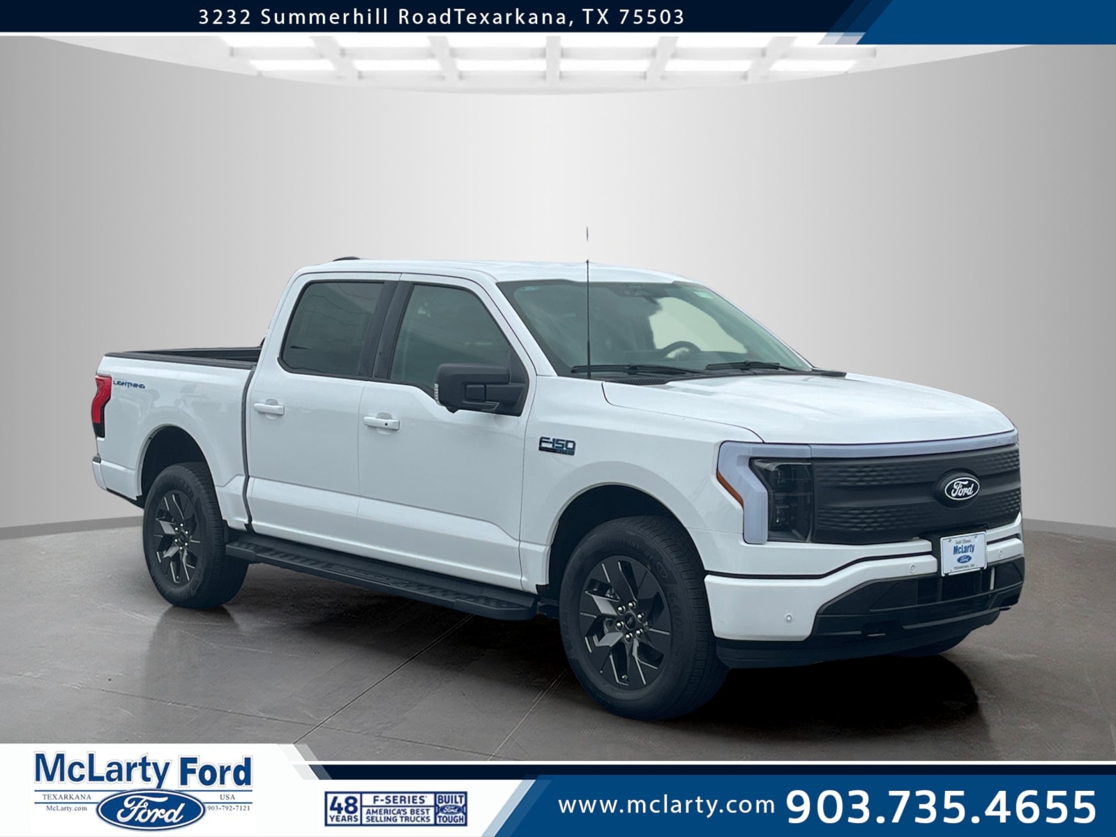 2025 Ford F-150 Lightning Flash's photo