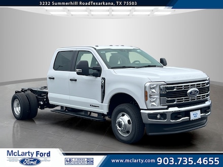 2025 Ford Super Duty F-350 DRW F-350 XL Crew Cab Chassis-Cab