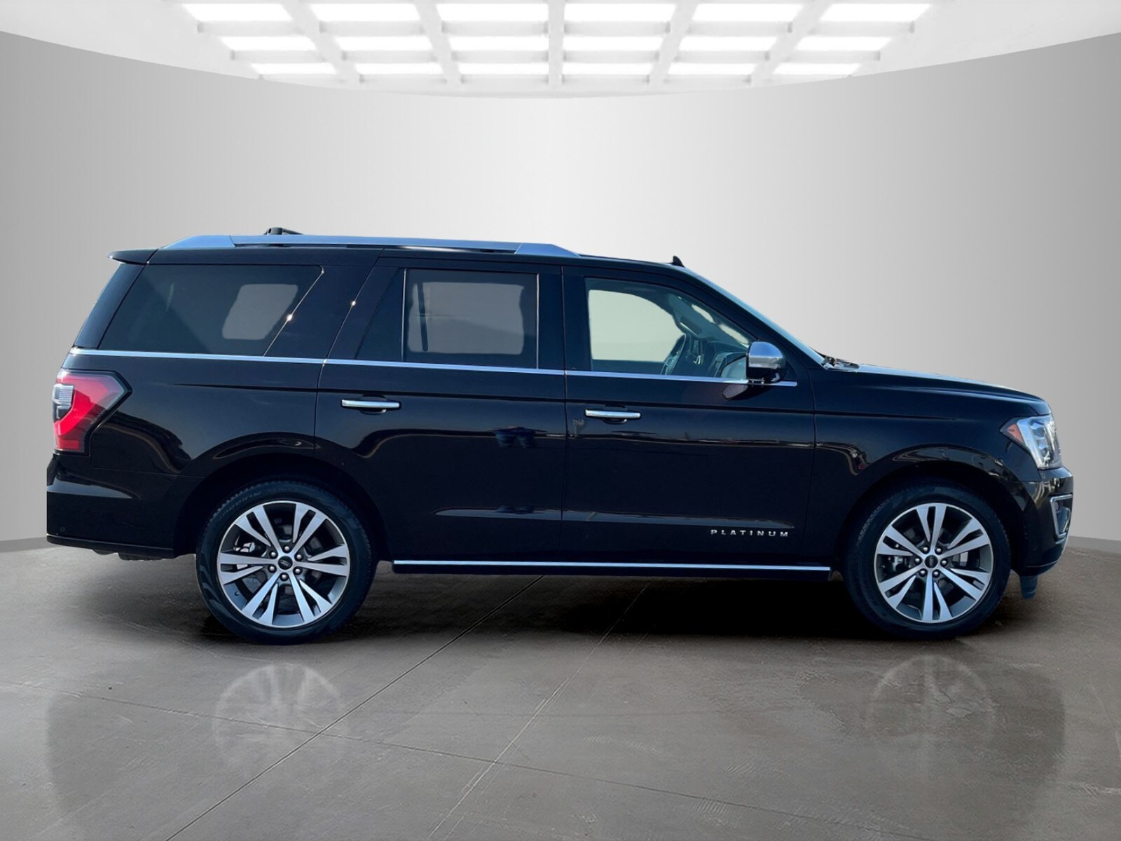 2021 Ford Expedition Platinum photo 3