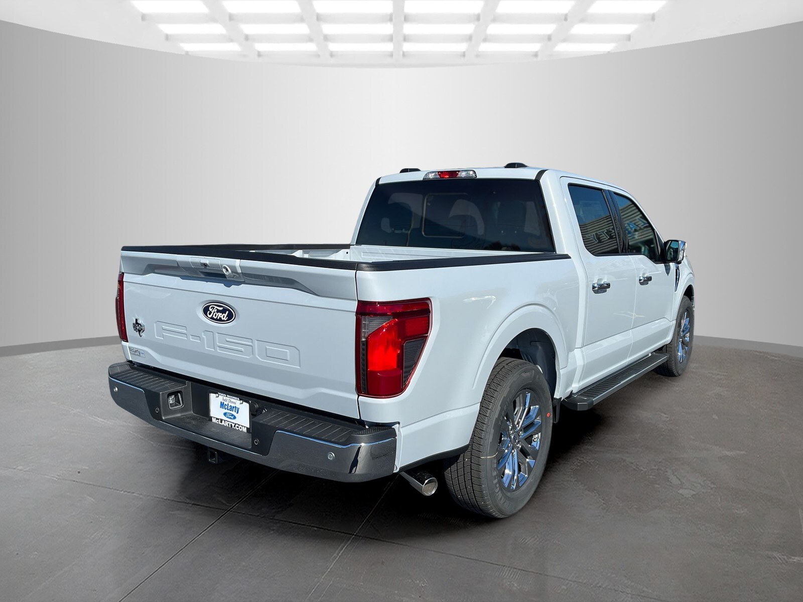 2025 Ford F-150 XLT photo 4