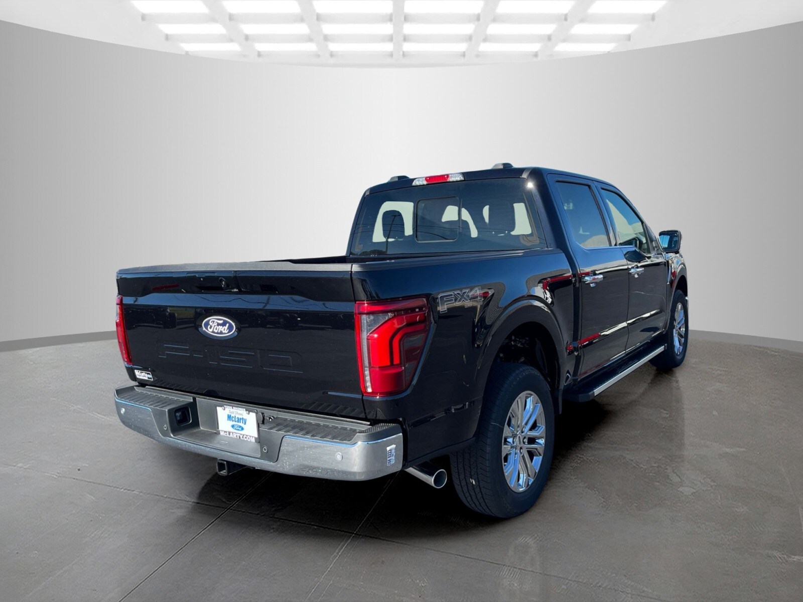 2025 Ford F-150 Lariat photo 4