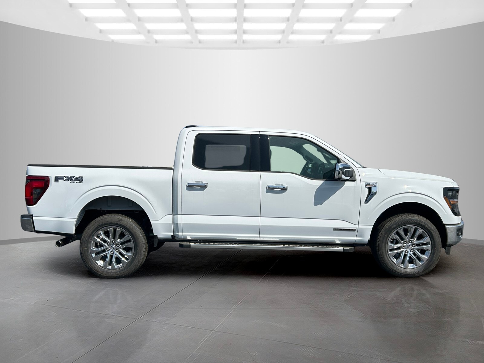 2025 Ford F-150 XLT photo 3