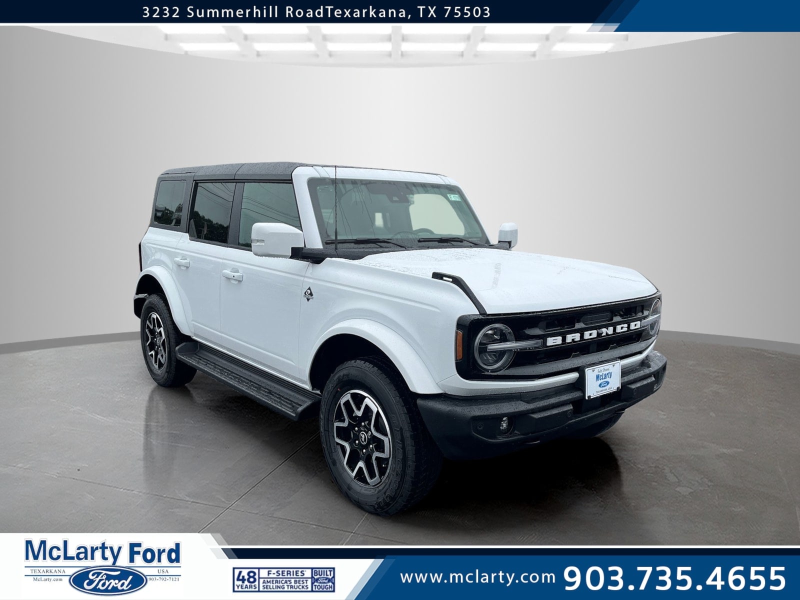 2025 Ford Bronco 4-Door Outer Banks's photo