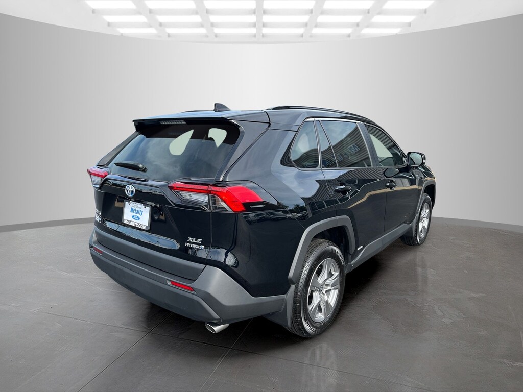 Used 2024 Toyota RAV4 Hybrid XLE SUV