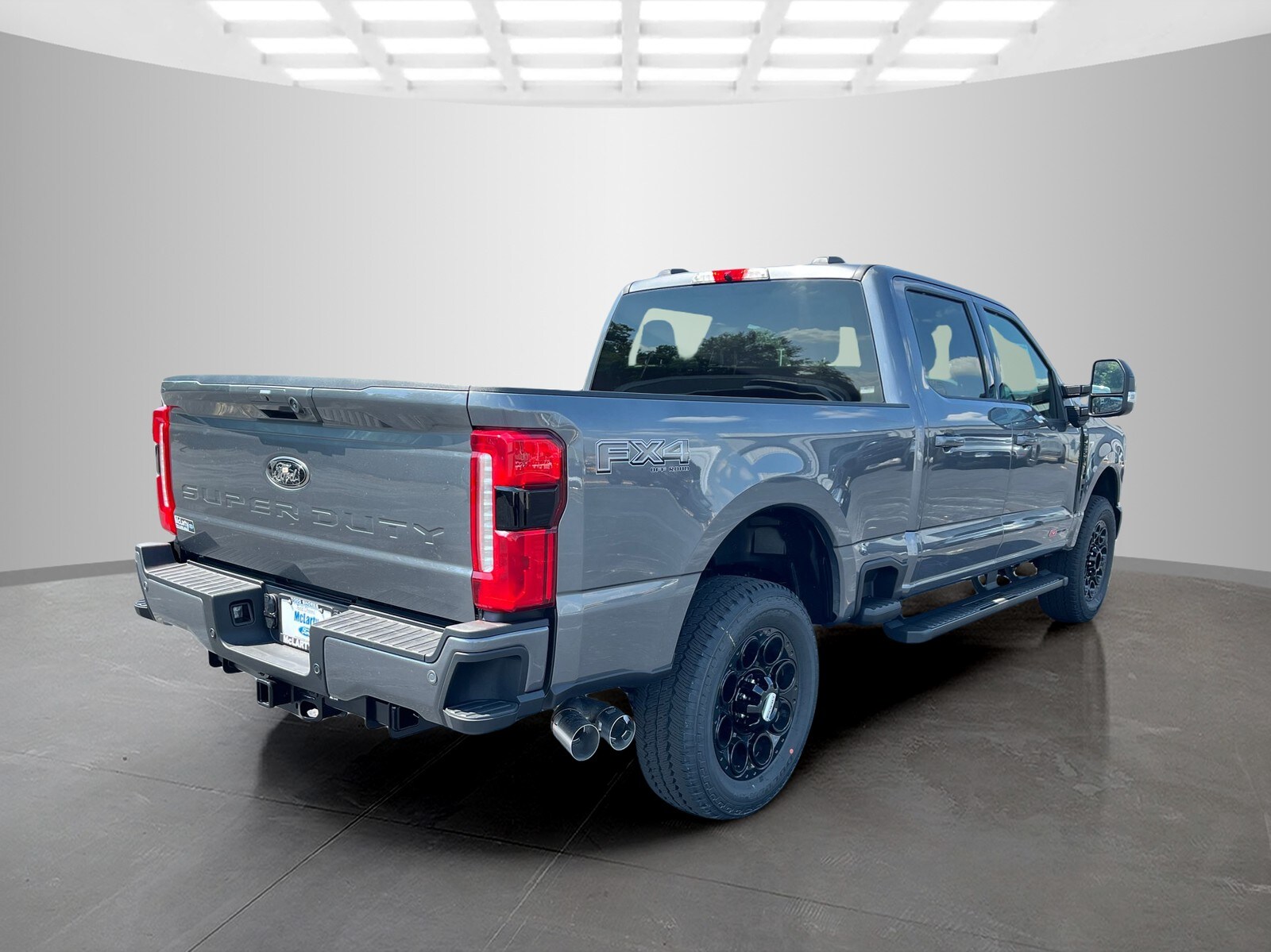 2026 Ford F-250 Lariat photo 2