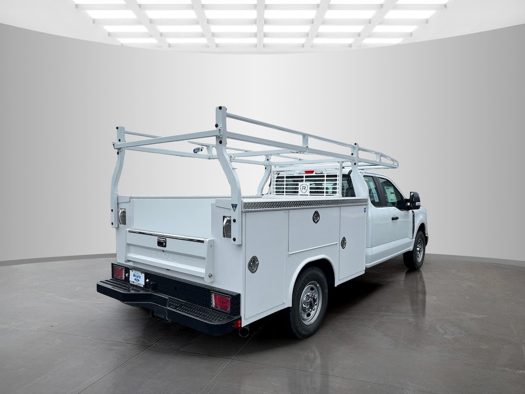 New 2026 Ford Super Duty F-250 SRW F-250 XL Extended Cab Pickup