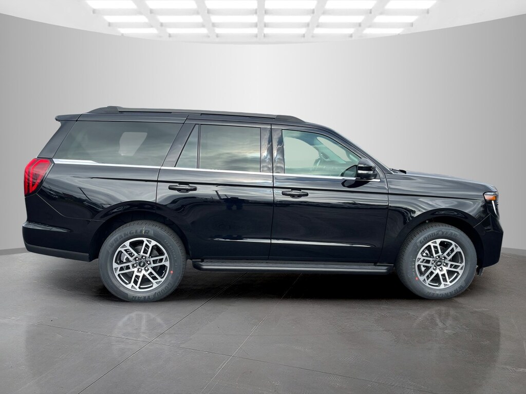 New 2025 Ford Expedition Active Sport Utility