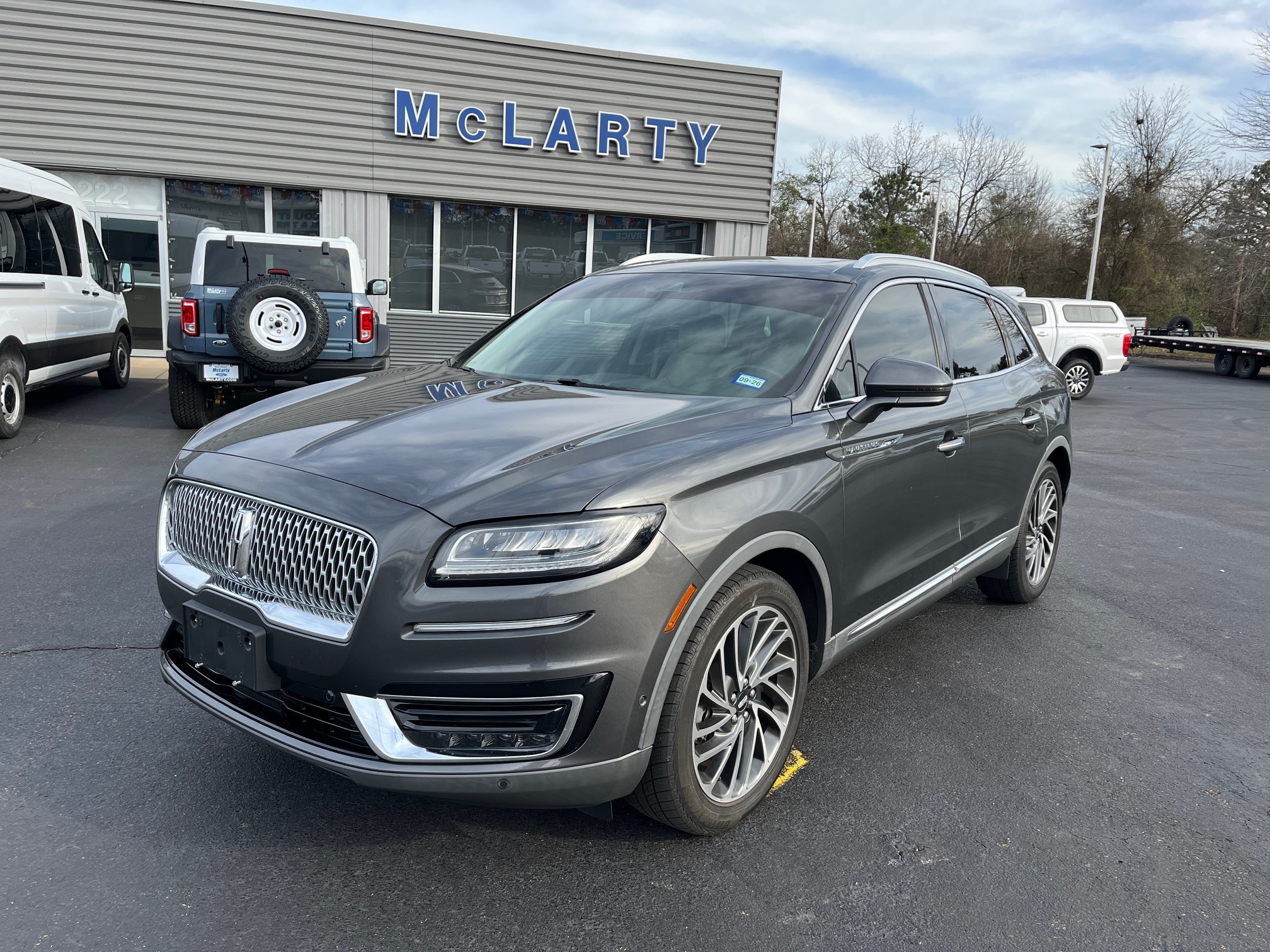 2019 Lincoln Nautilus Reserve's photo