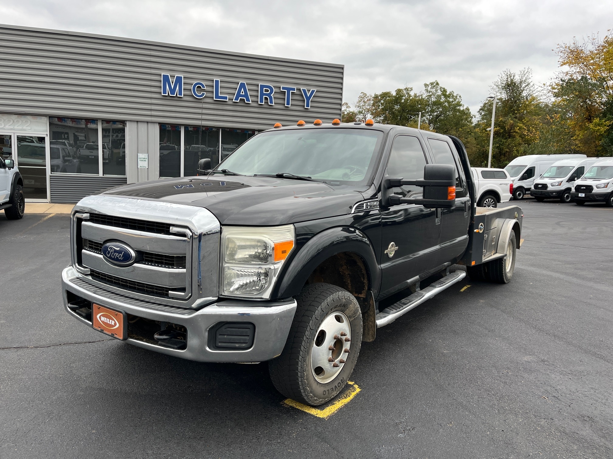 2013 Ford F-350 Super Duty Chassis Cab XLT