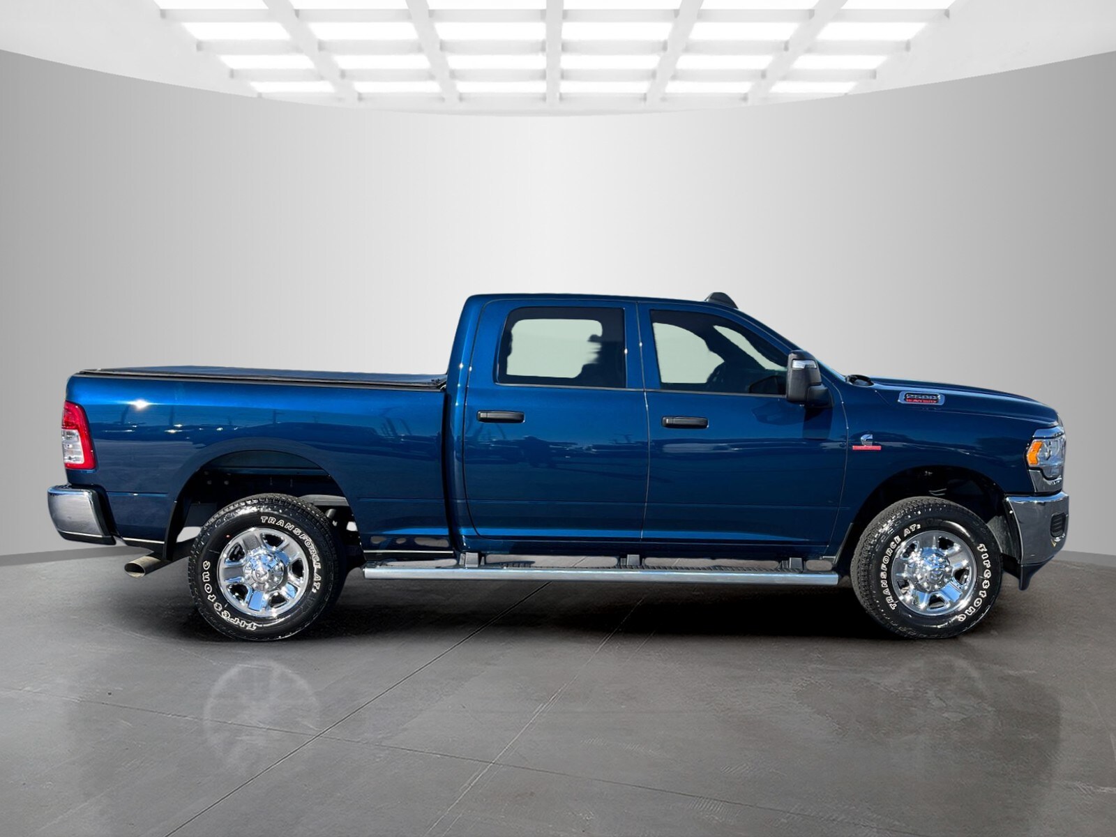 2024 Ram 2500 Tradesman photo 3