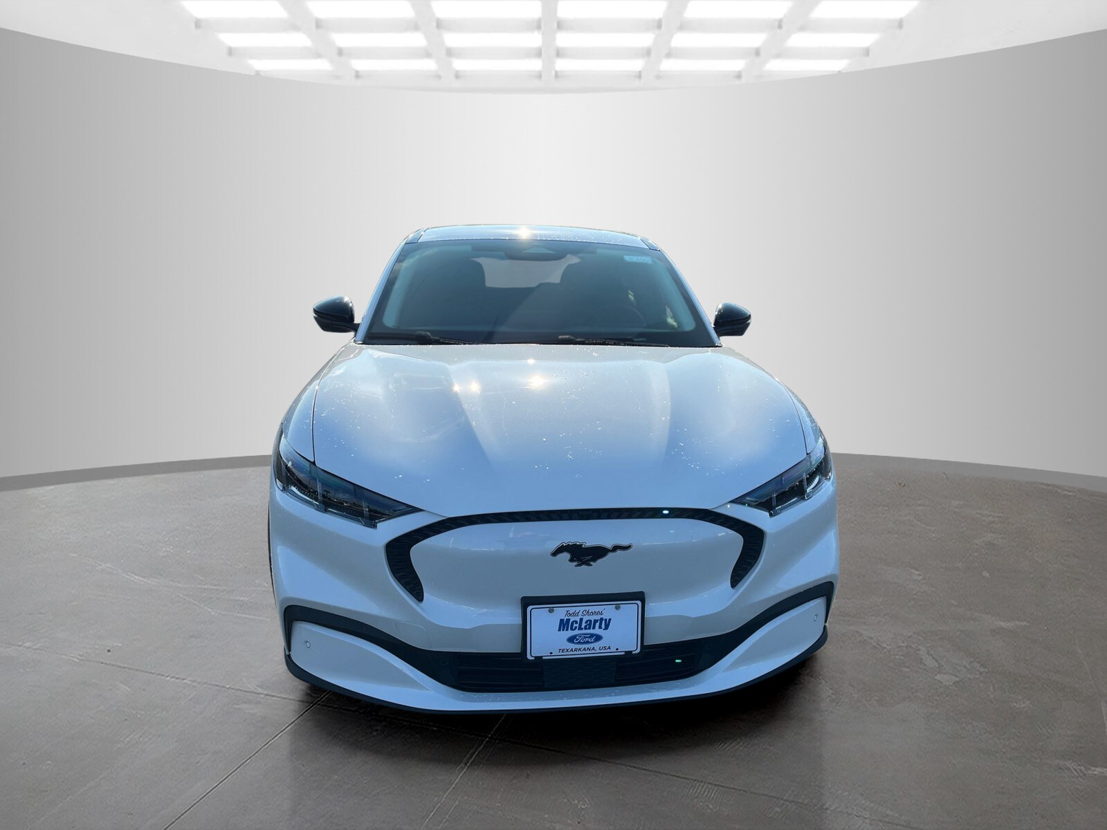 2025 Ford Mustang Mach-E Select photo 2