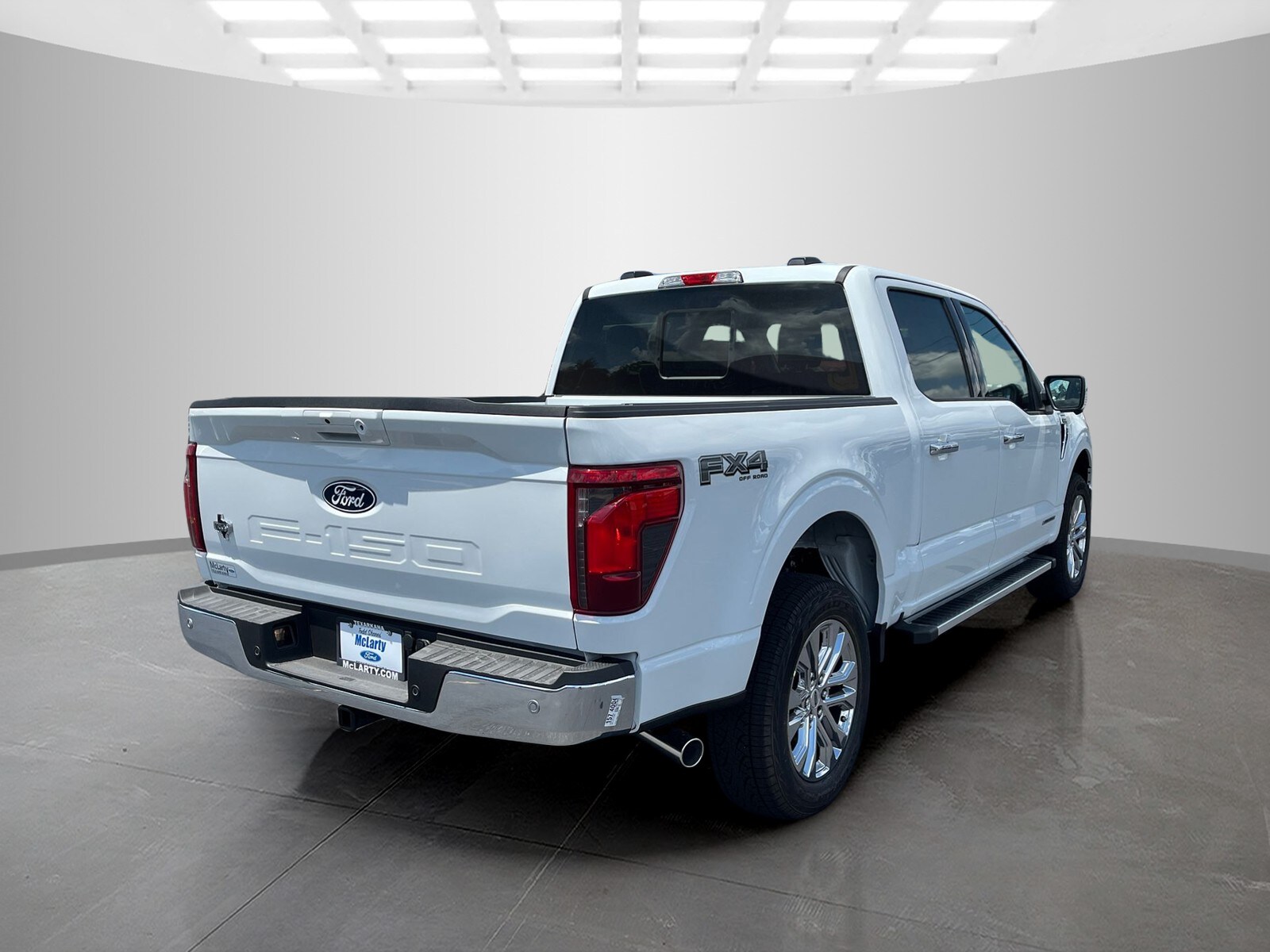 2025 Ford F-150 XLT photo 4