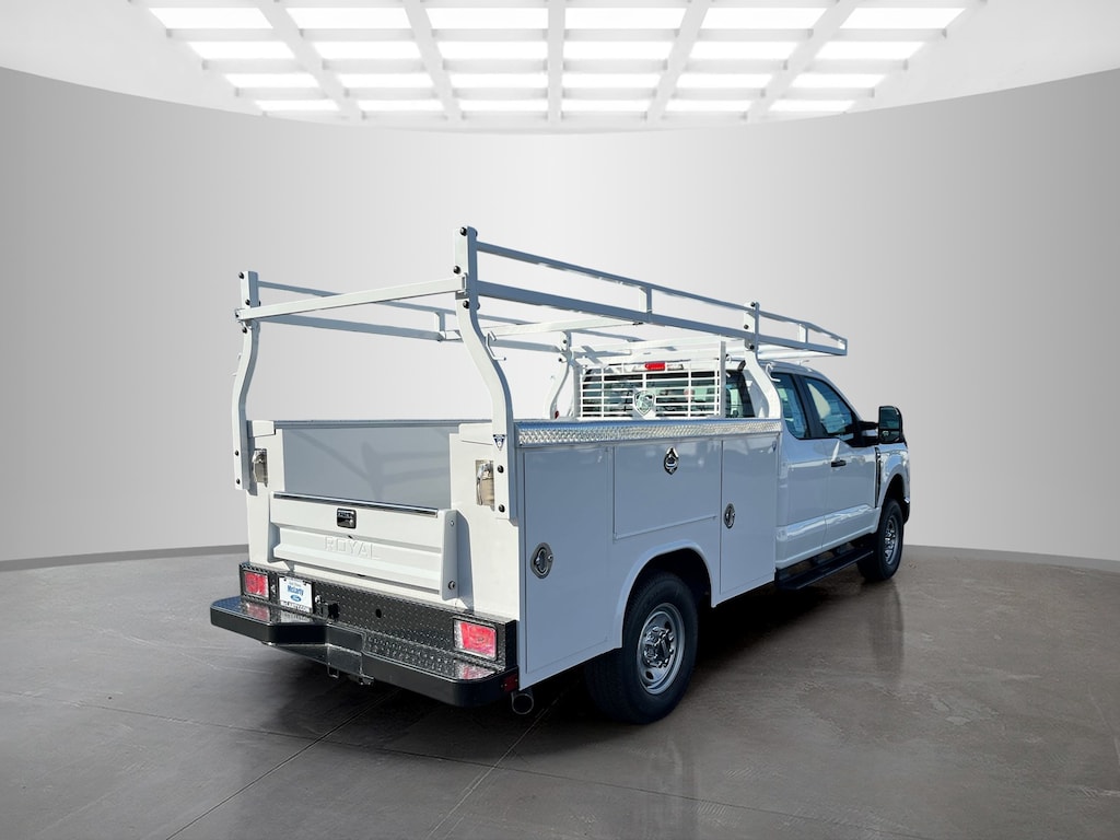 New 2025 Ford Super Duty F-250 SRW F-250 XL Extended Cab Pickup