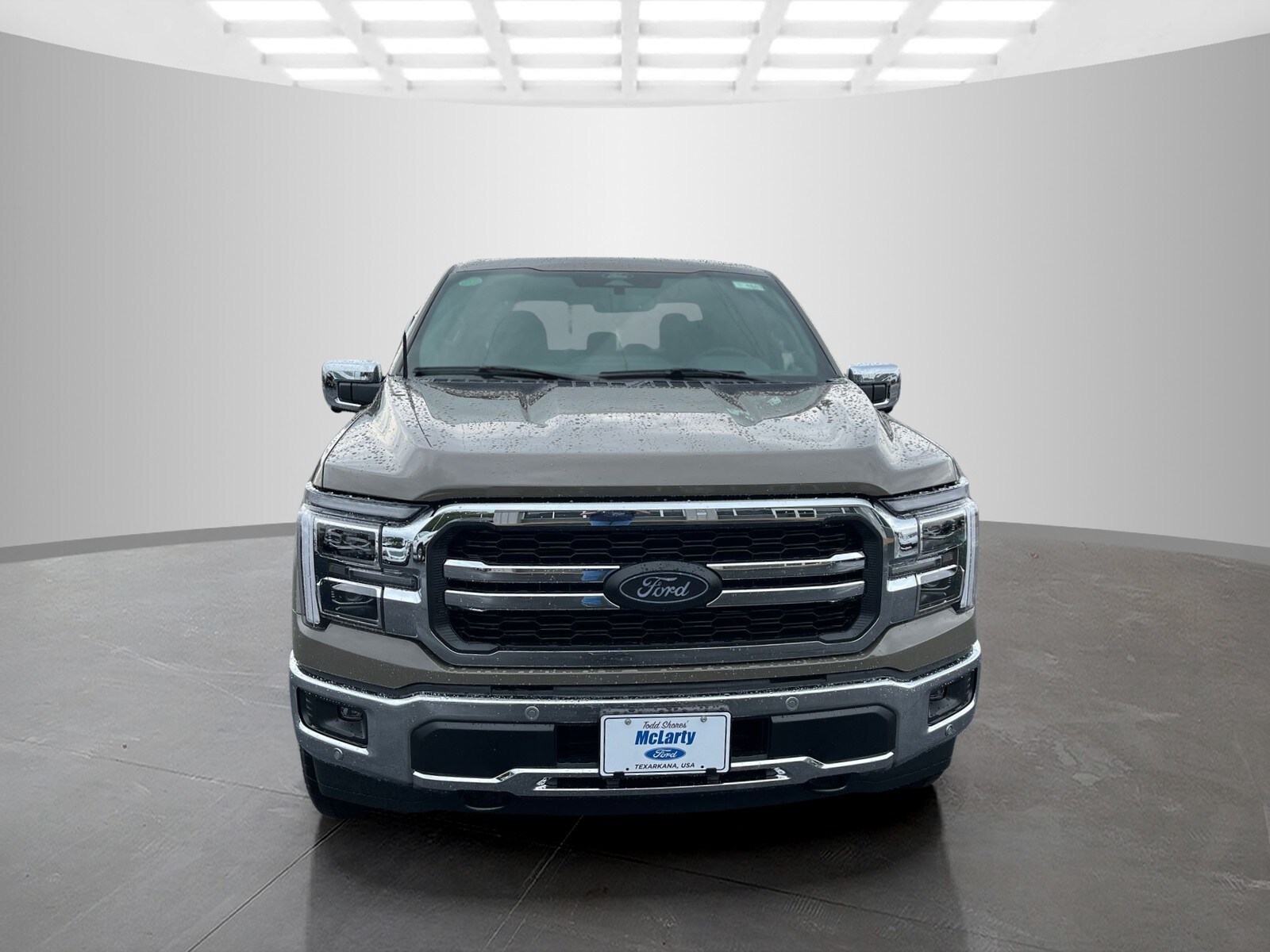 2025 Ford F-150 Lariat photo 2