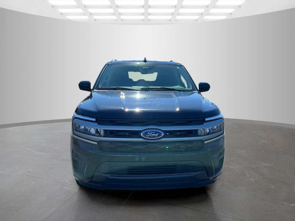 Used 2024 Ford Expedition XLT SUV