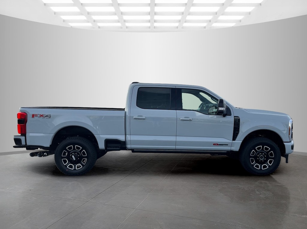 New 2026 Ford Super Duty F-250 SRW Platinum Crew Cab Pickup