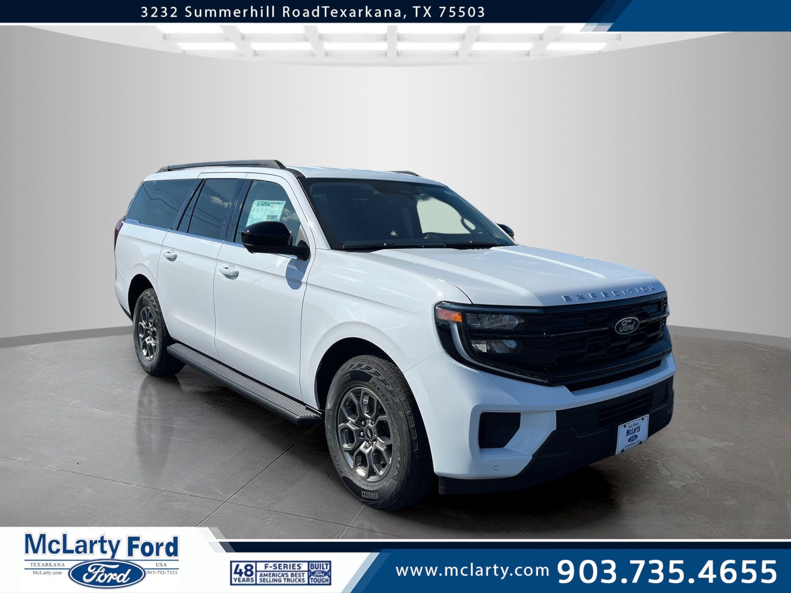 2025 Ford Expedition Active's photo