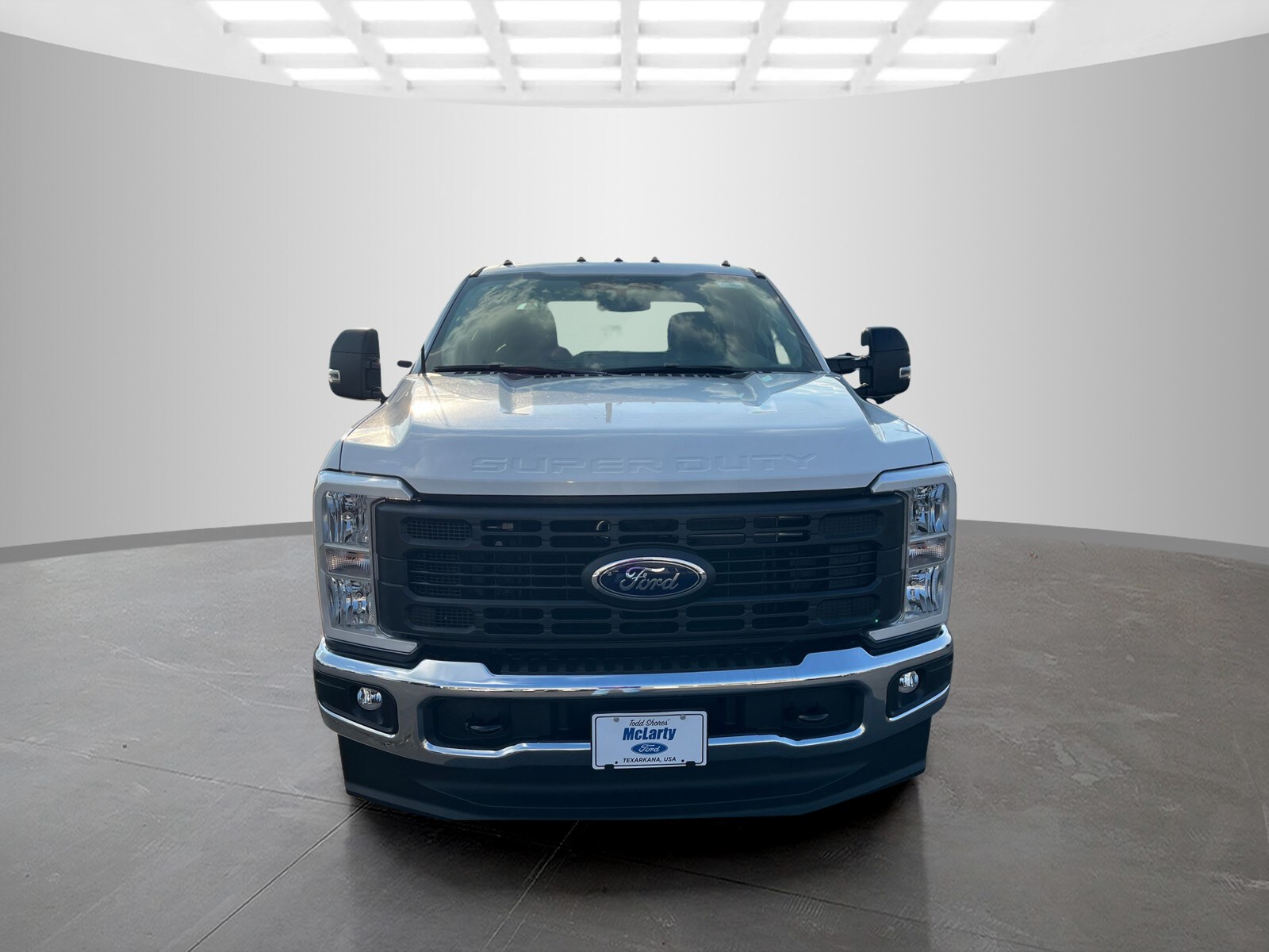 2026 Ford F-350 XL photo 2