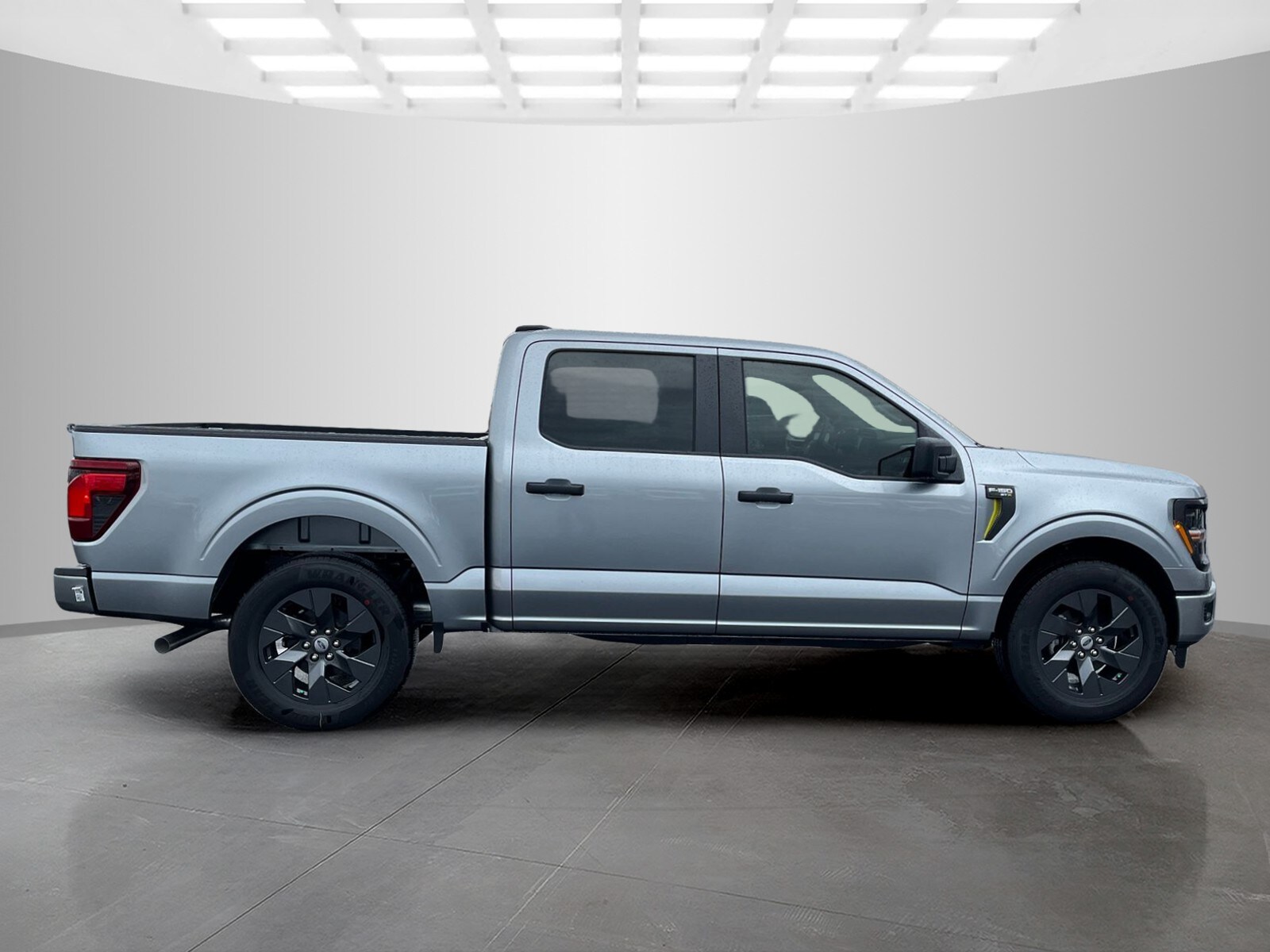 2025 Ford F-150 STX photo 3